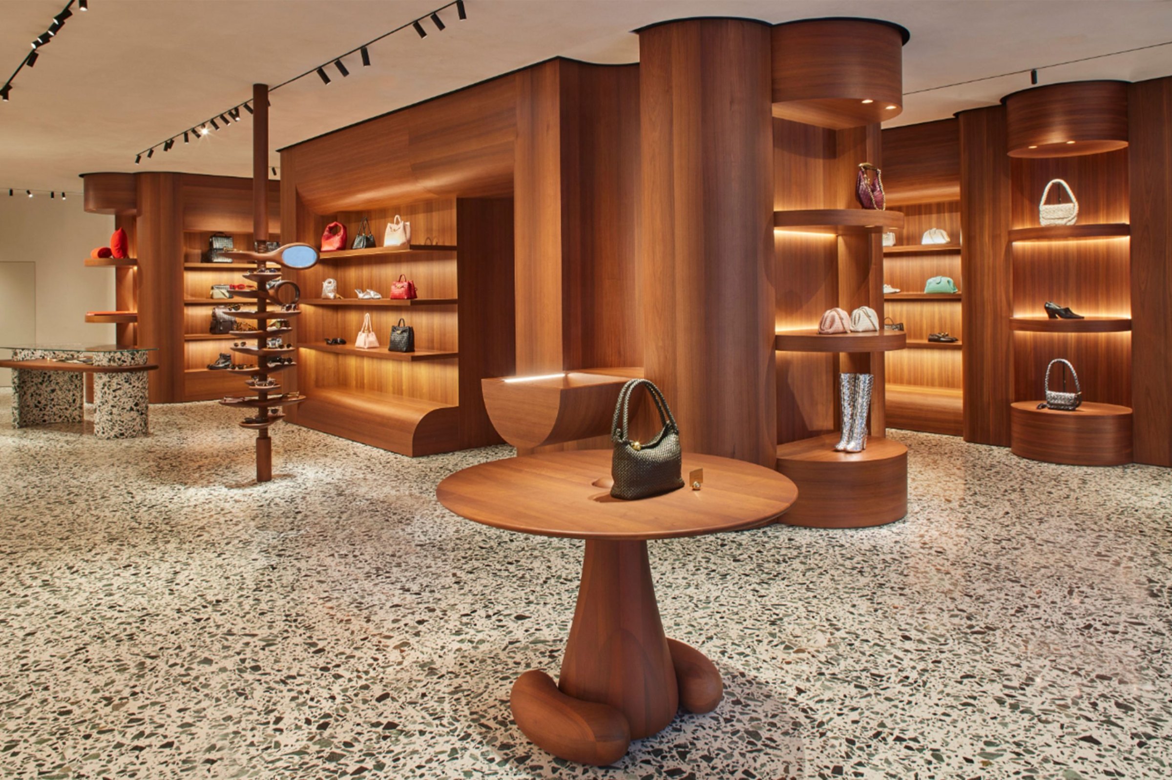 Bottega Veneta Sydney — photo 3